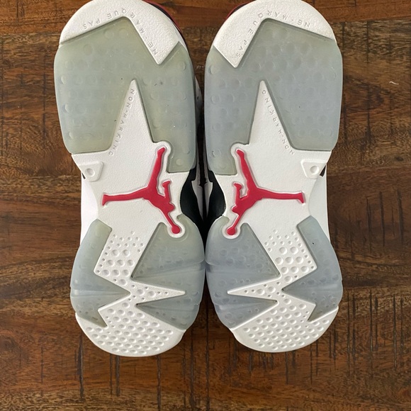 Jordan 6 Carmine - Size 7 BG - Picture 4 of 4